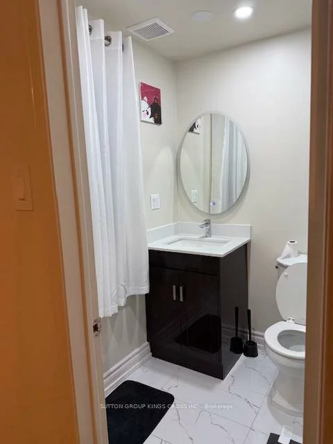 157, Ecclestone, Brampton West, Brampton