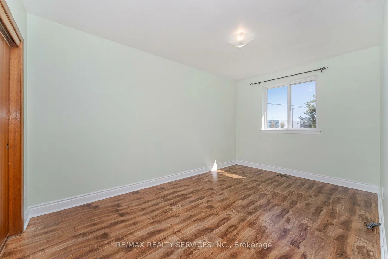 61, Avondale, Avondale, Brampton