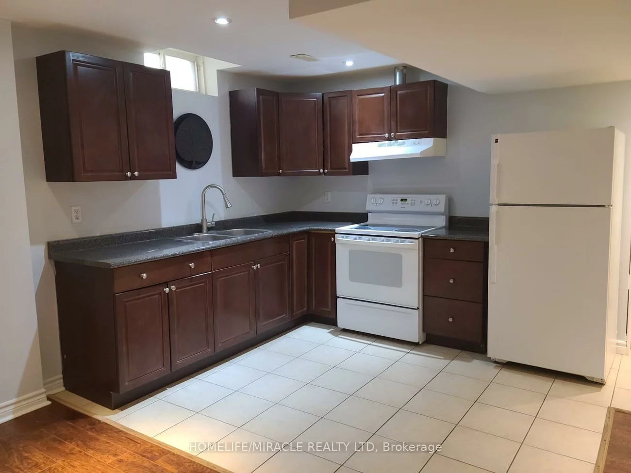 11, Heathbrook, Bram East, Brampton