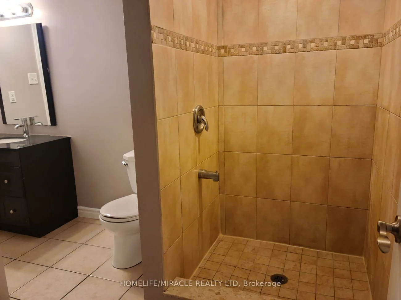 11, Heathbrook, Bram East, Brampton