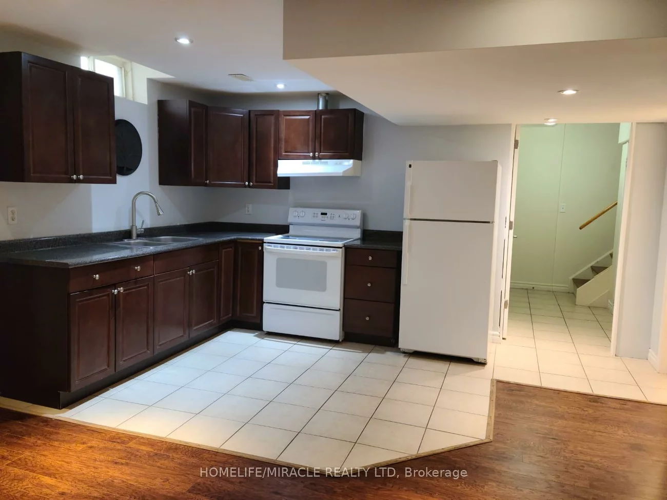 11, Heathbrook, Bram East, Brampton