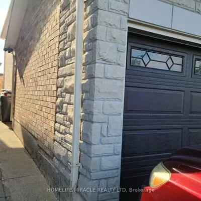 11, Heathbrook, Bram East, Brampton