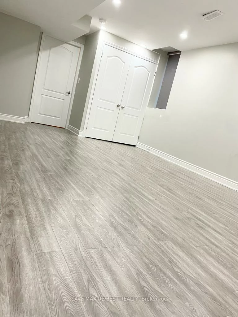 20, Isle Royal, Bram West, Brampton