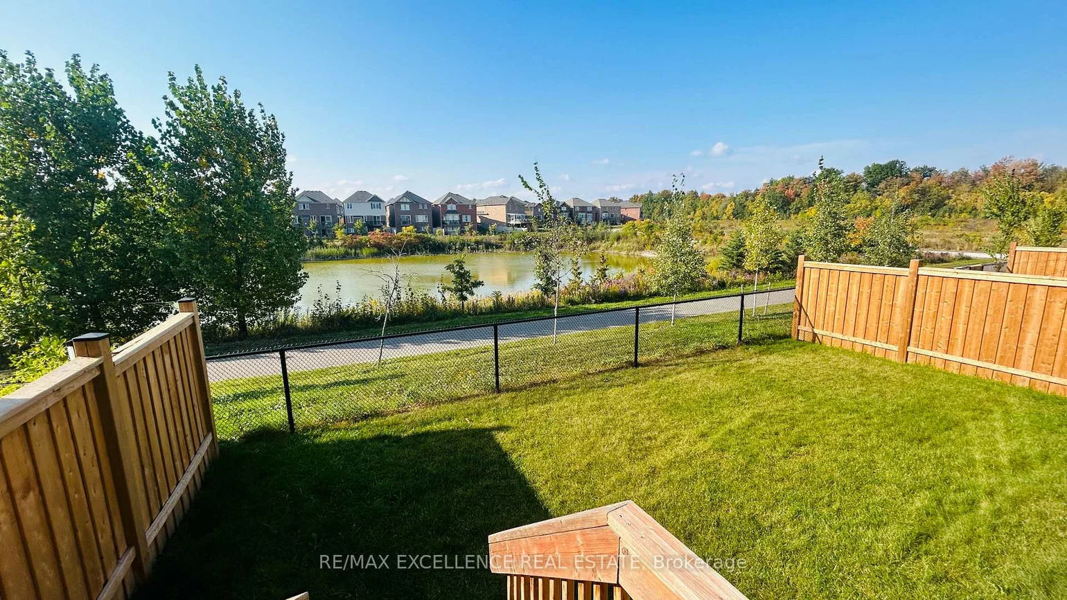 25, Divers, Northwest Brampton, Brampton