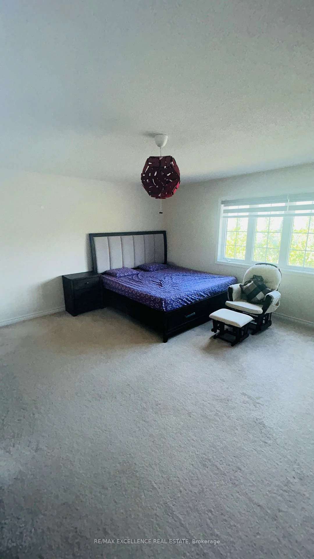 25, Divers, Northwest Brampton, Brampton