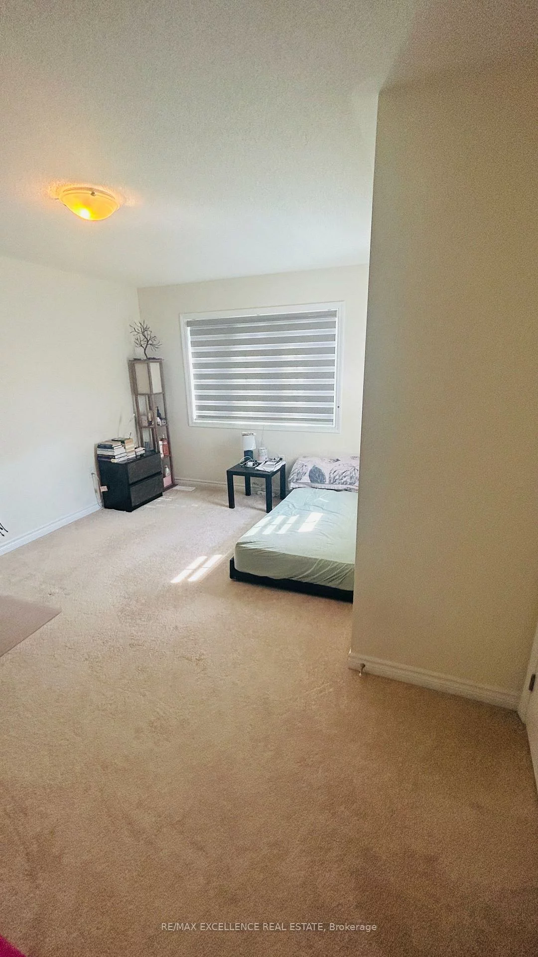 25, Divers, Northwest Brampton, Brampton