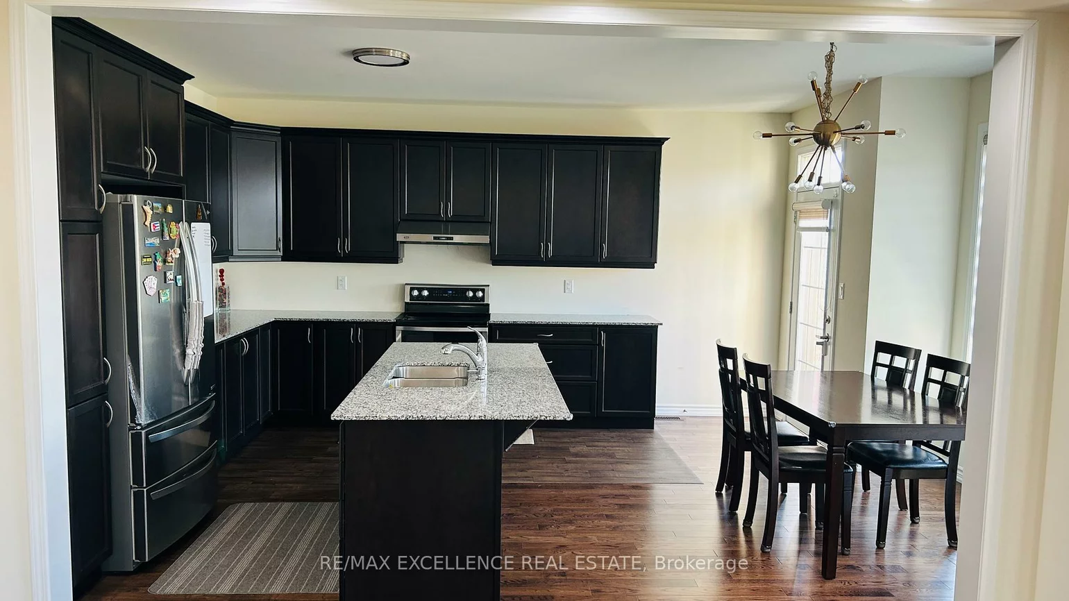 25, Divers, Northwest Brampton, Brampton