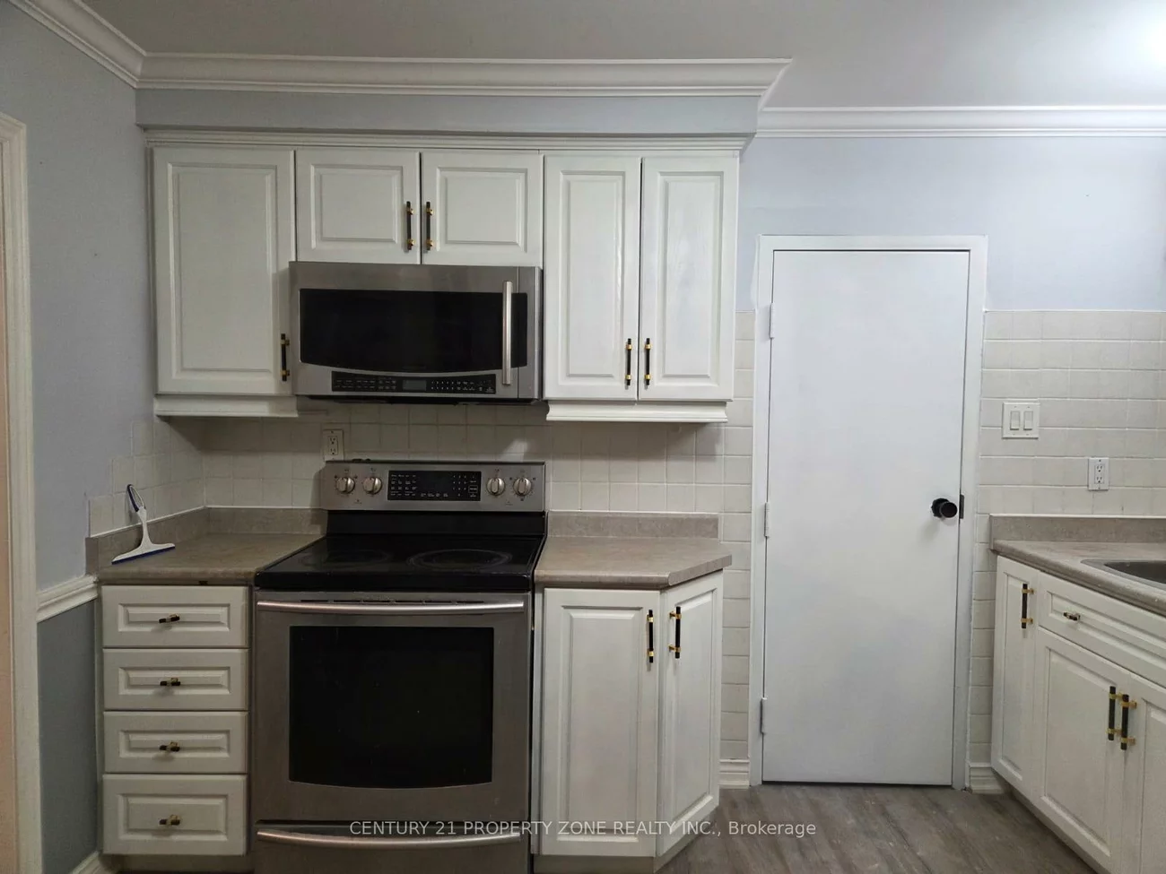 49, Athlone, Avondale, Brampton