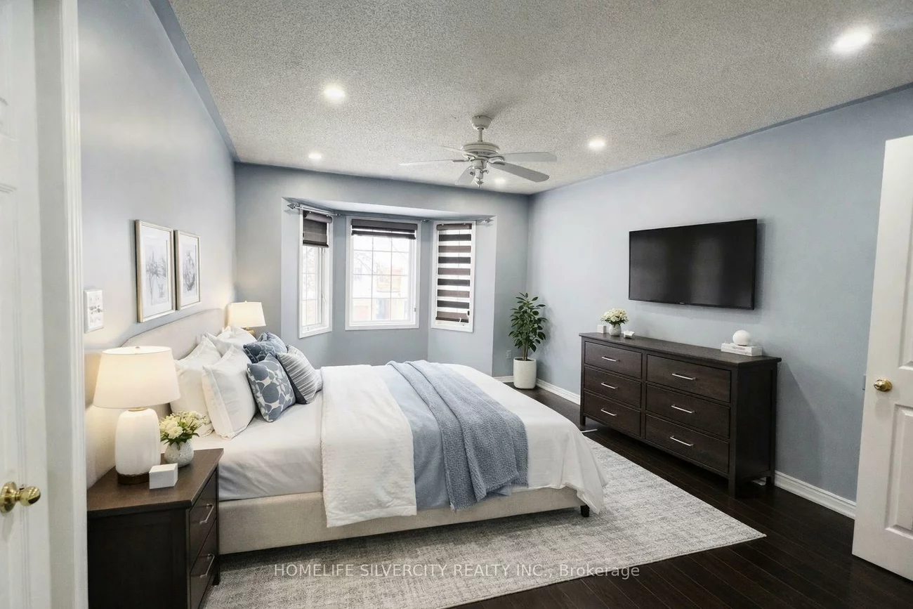 7, Bison Run, Sandringham-Wellington, Brampton