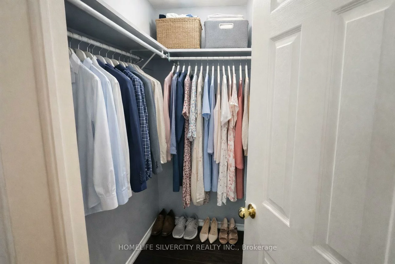 7, Bison Run, Sandringham-Wellington, Brampton