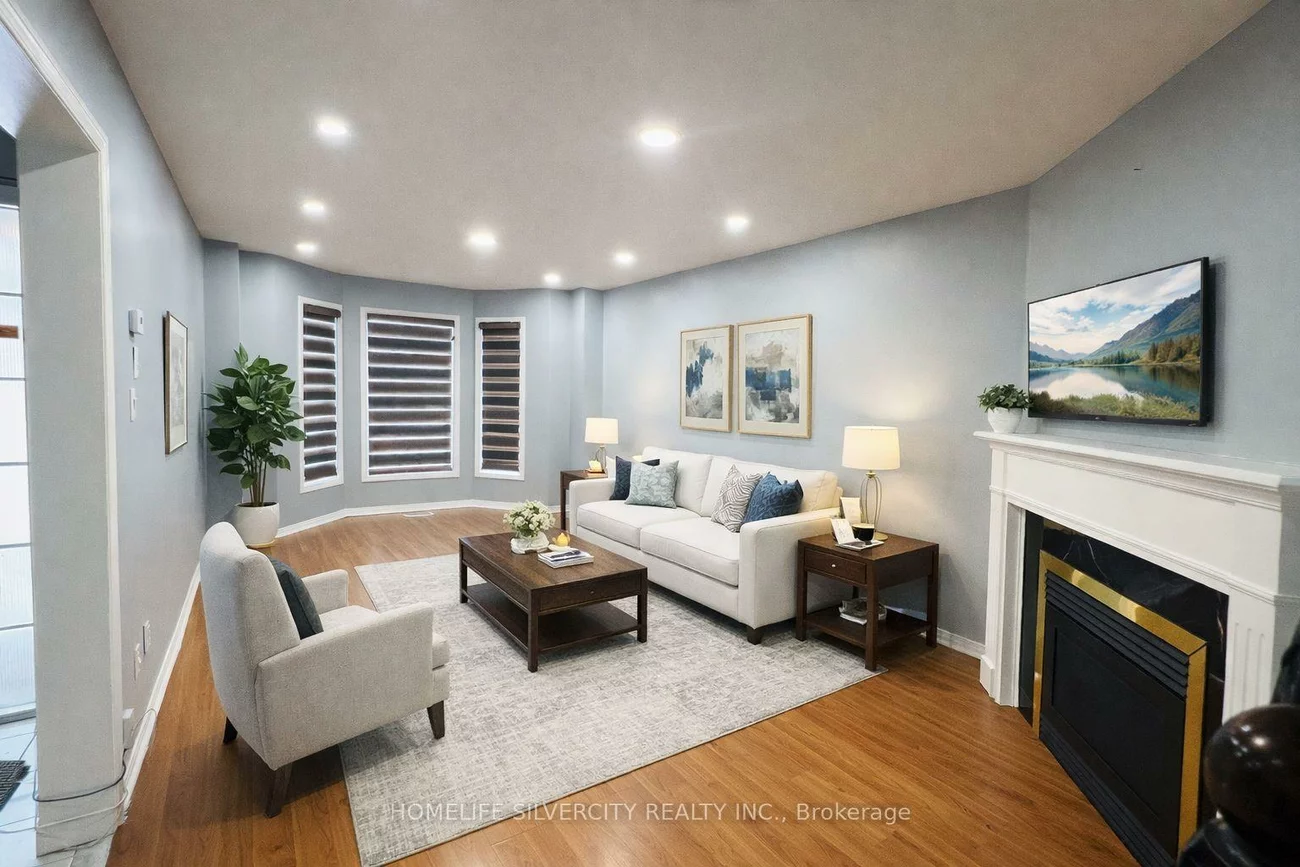 7, Bison Run, Sandringham-Wellington, Brampton