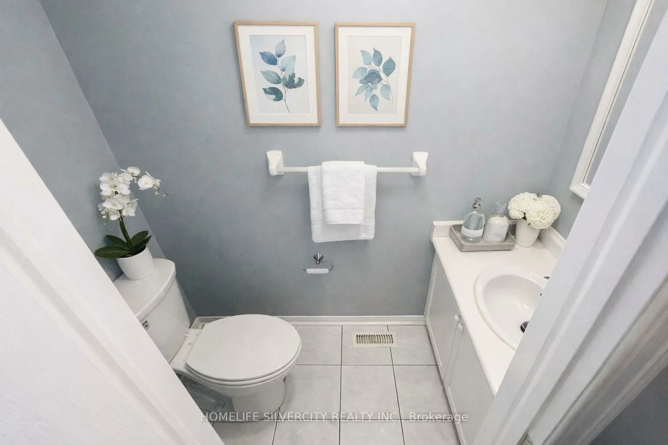 7, Bison Run, Sandringham-Wellington, Brampton