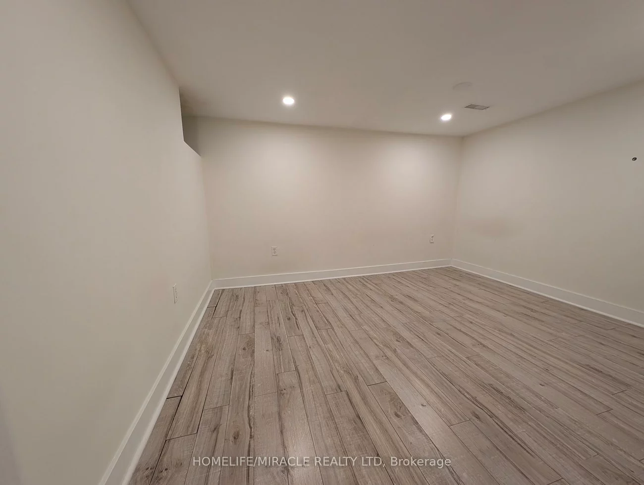 33, Trammell, Fletcher's West, Brampton