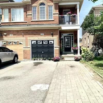 40, Palm Tree, Madoc, Brampton