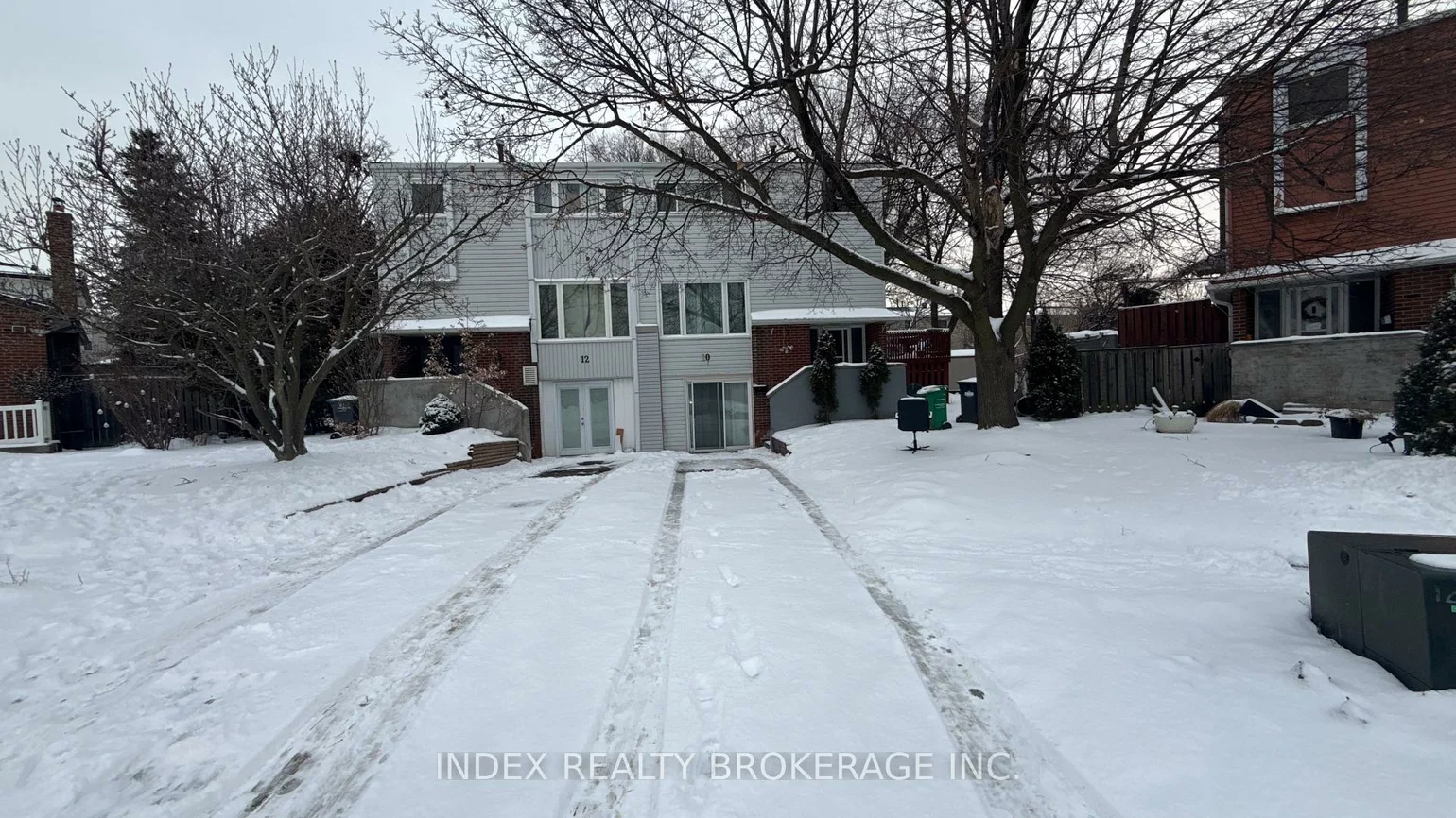 10, Lynwood, Madoc, Brampton