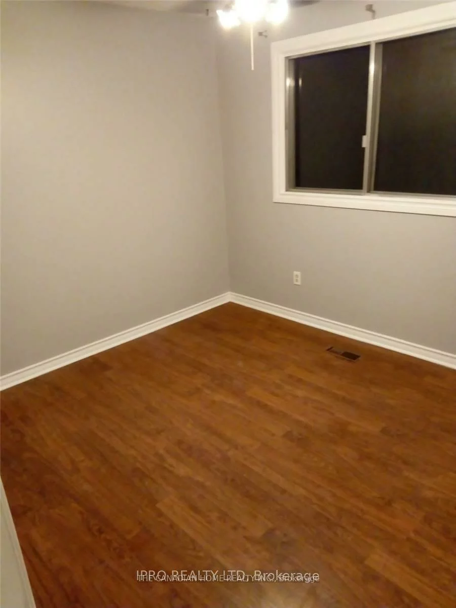 382, Hansen, Madoc, Brampton