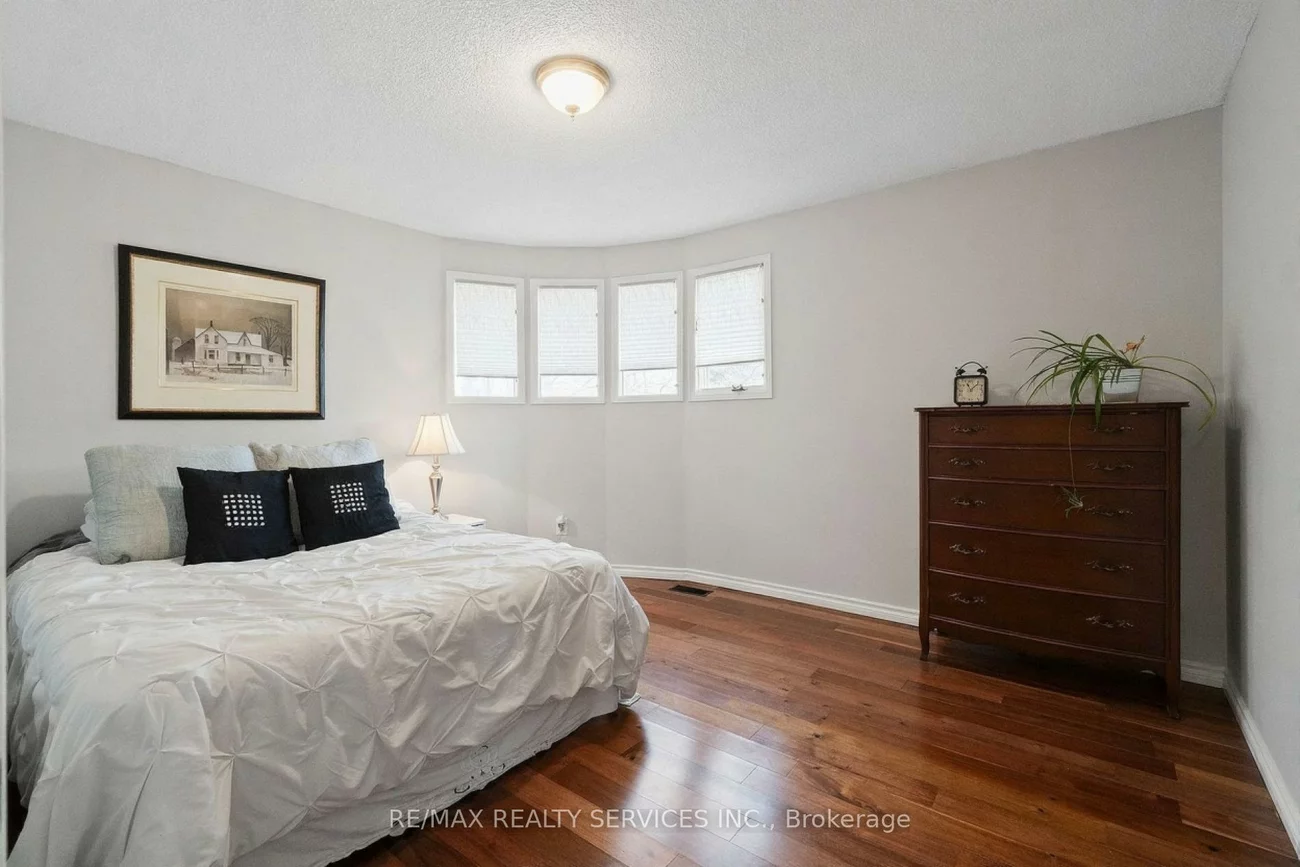 1, Brookbank, Snelgrove, Brampton