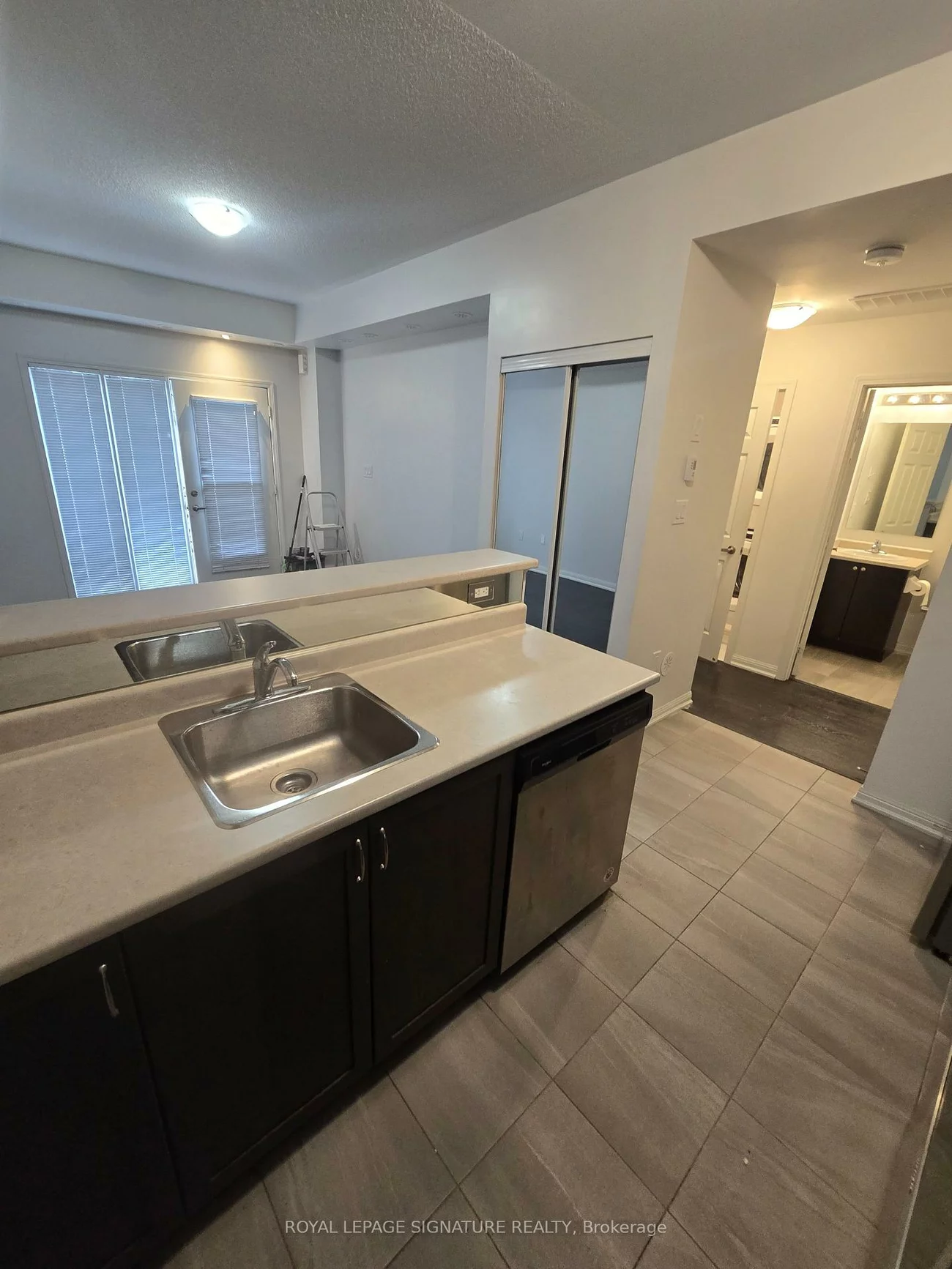 250, Sunny Meadow, Sandringham-Wellington, Brampton