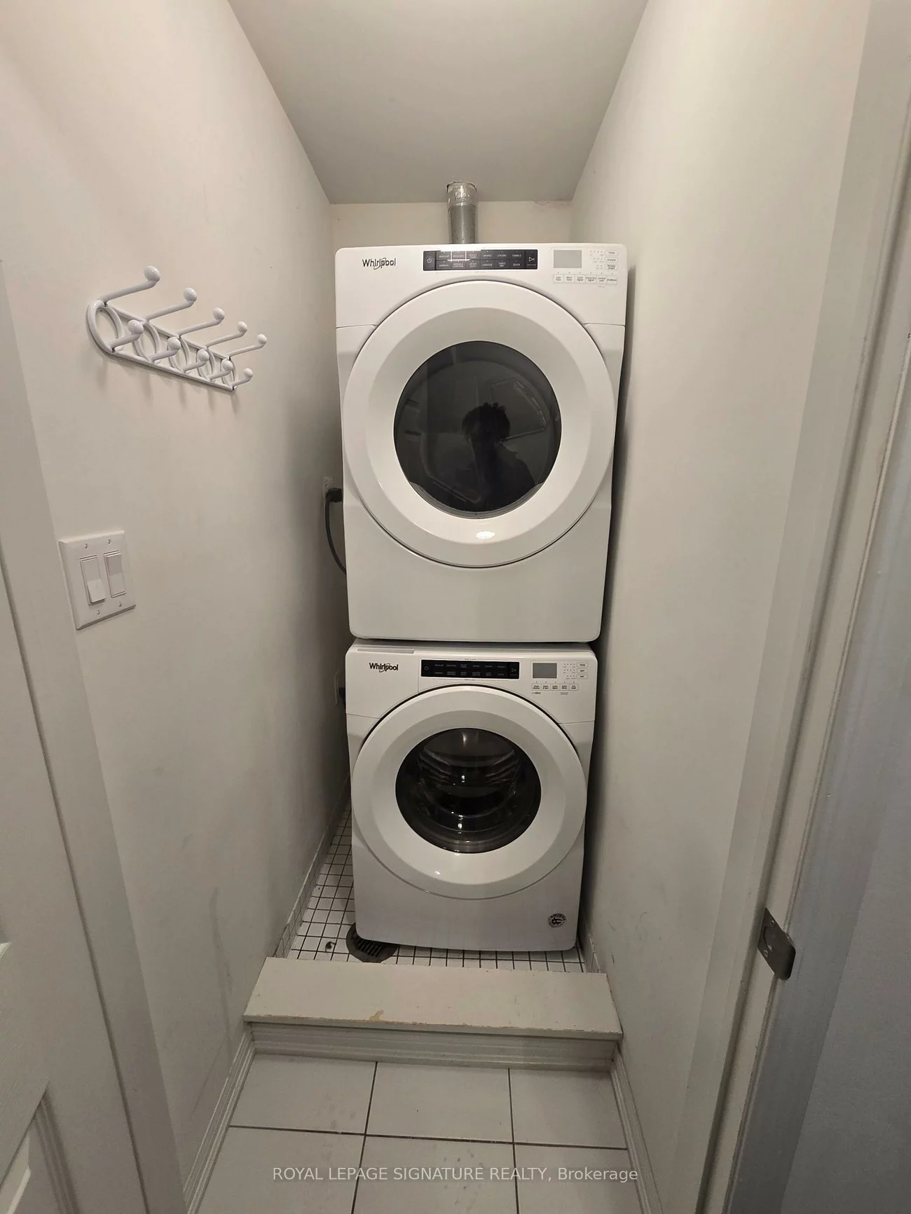 250, Sunny Meadow, Sandringham-Wellington, Brampton