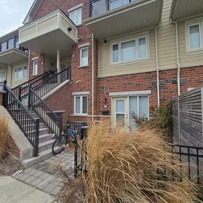 250, Sunny Meadow, Sandringham-Wellington, Brampton