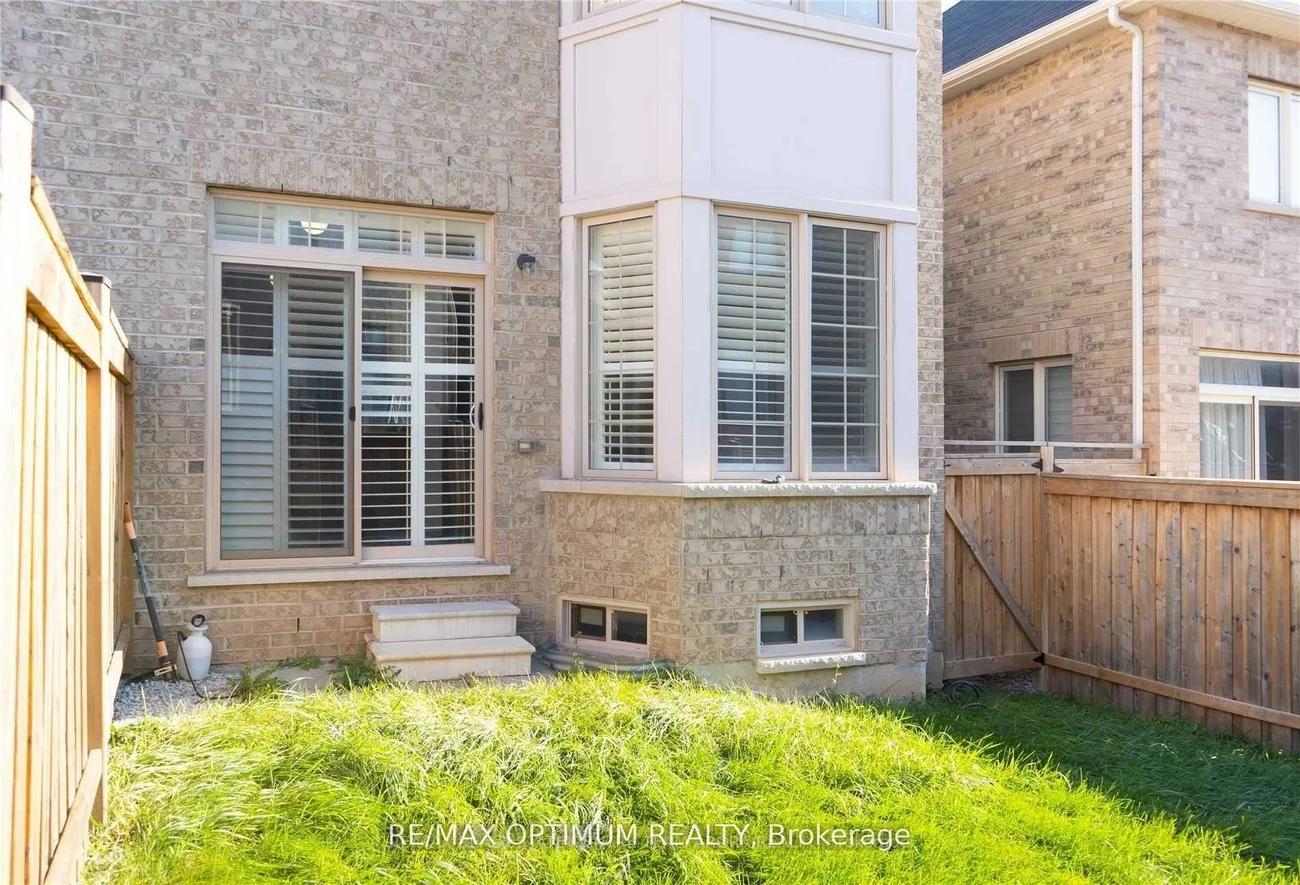 3, Chesterwood, Credit Valley, Brampton