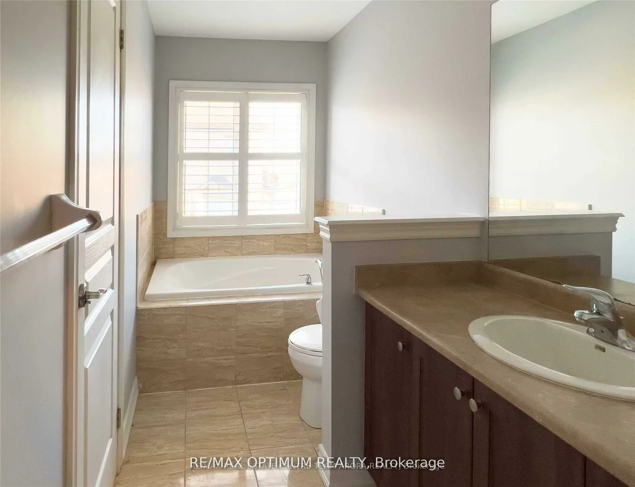 3, Chesterwood, Credit Valley, Brampton