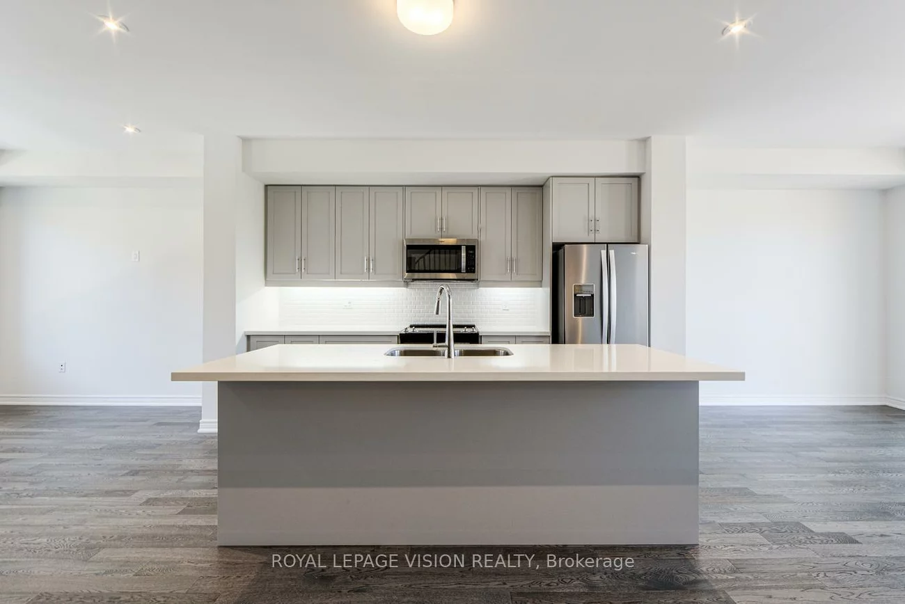 14, Folcroft, Credit Valley, Brampton