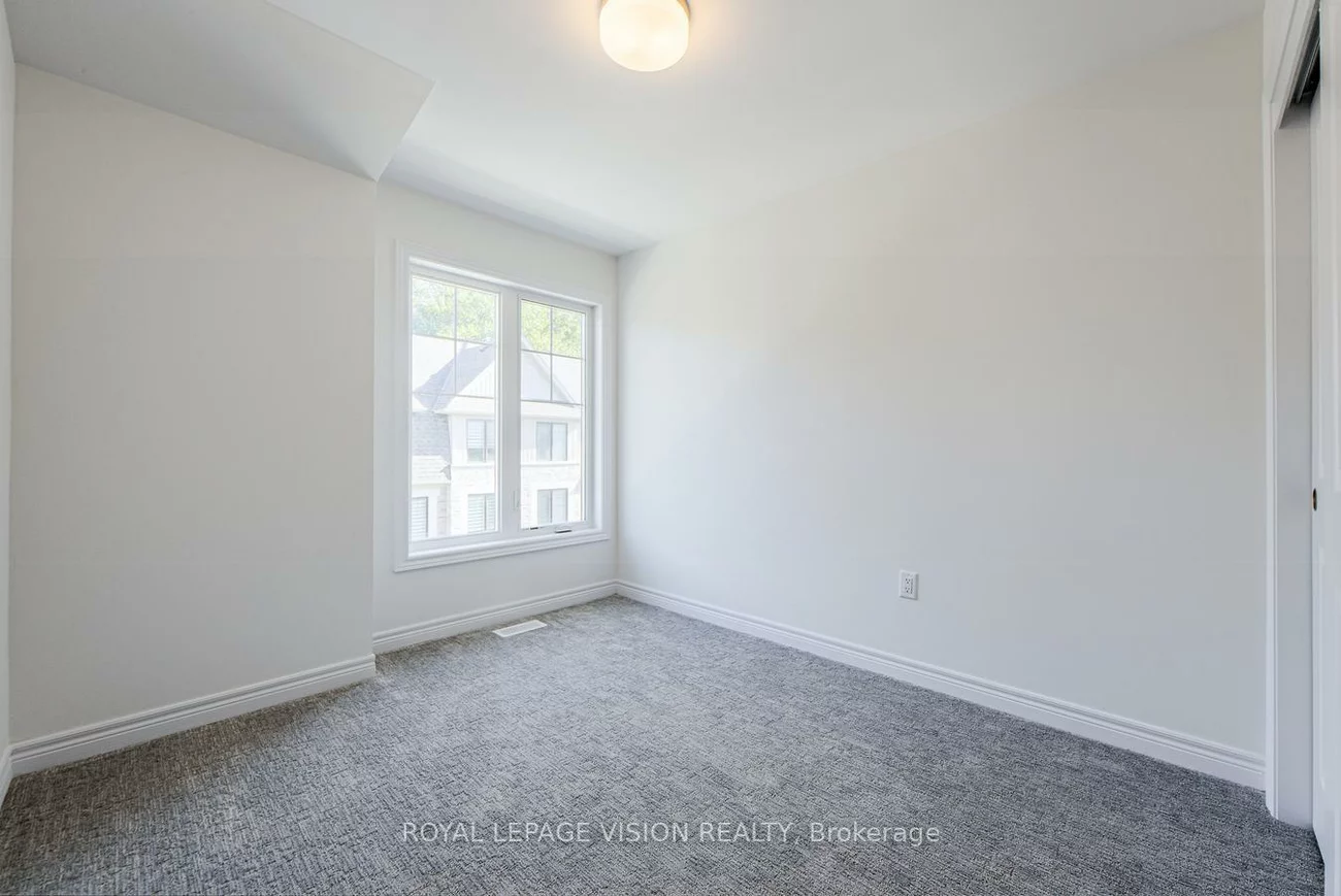 14, Folcroft, Credit Valley, Brampton