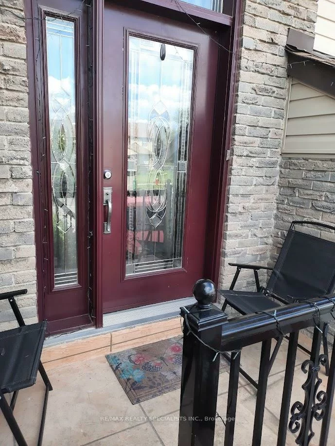 29, FANSHAWE, Heart Lake West, Brampton