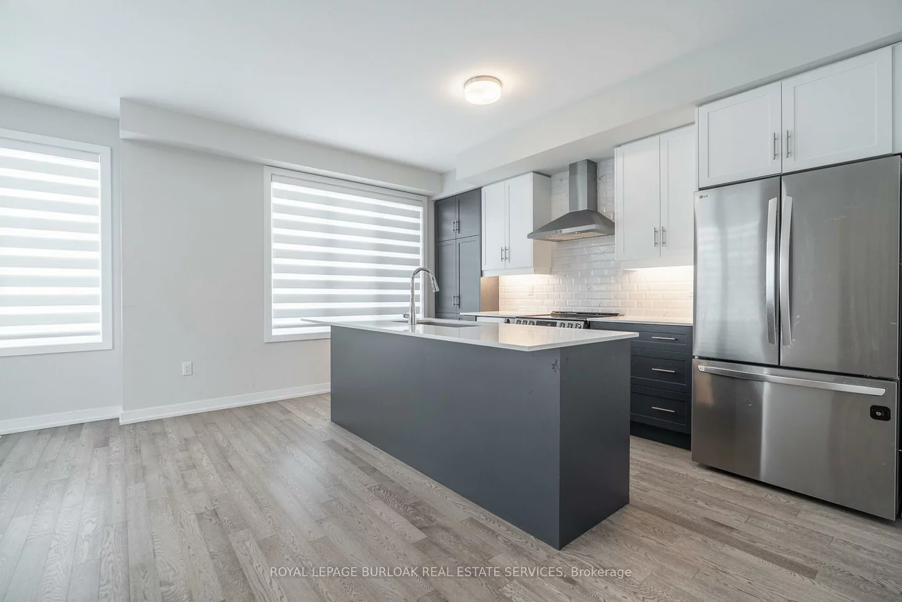 18, Folcroft, Credit Valley, Brampton