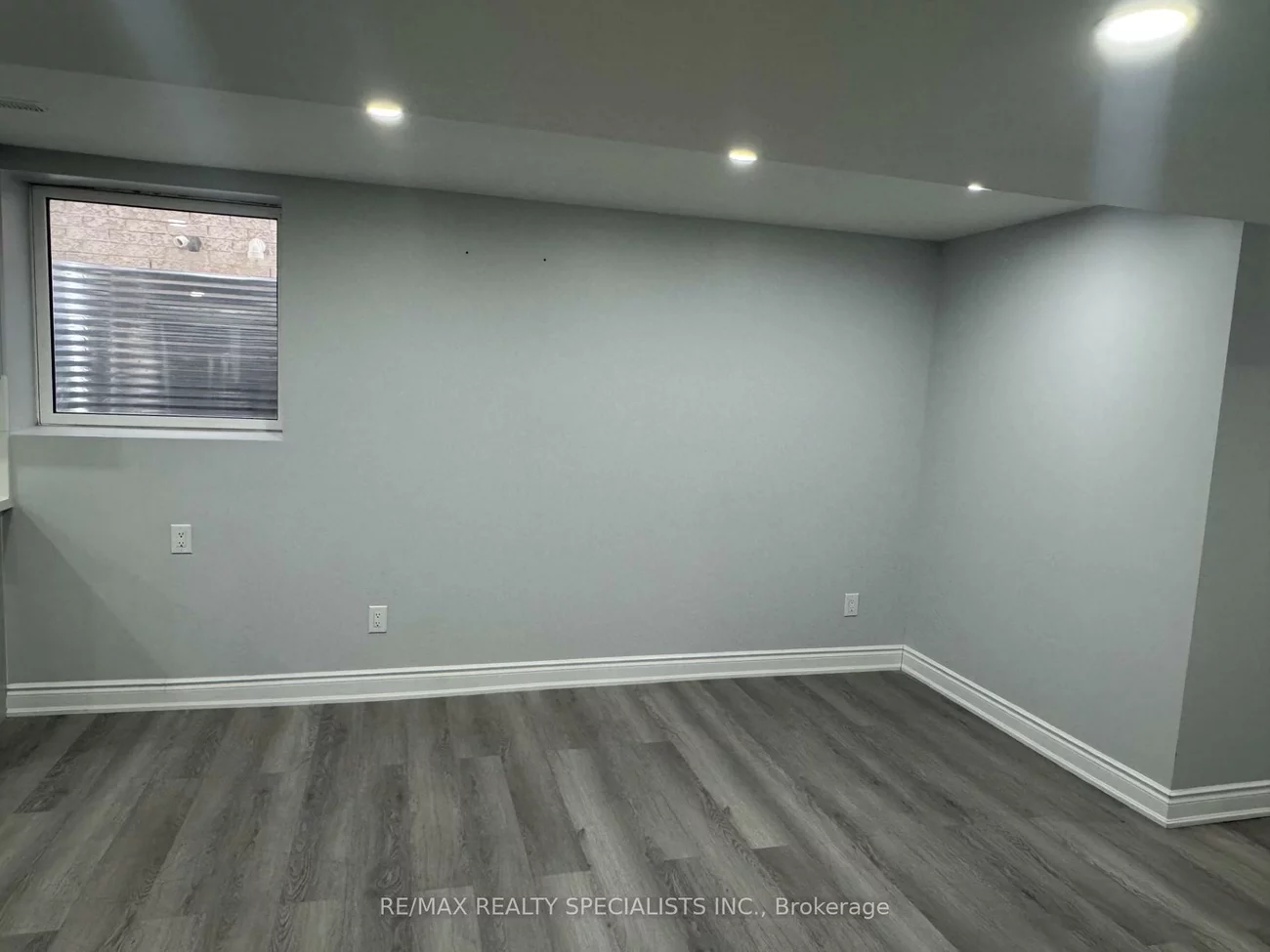 33, Bluffwood, Bram East, Brampton