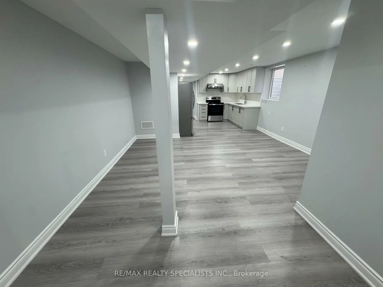 33, Bluffwood, Bram East, Brampton