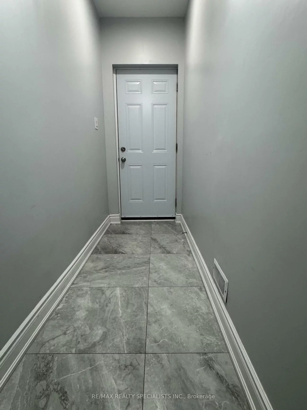 33, Bluffwood, Bram East, Brampton