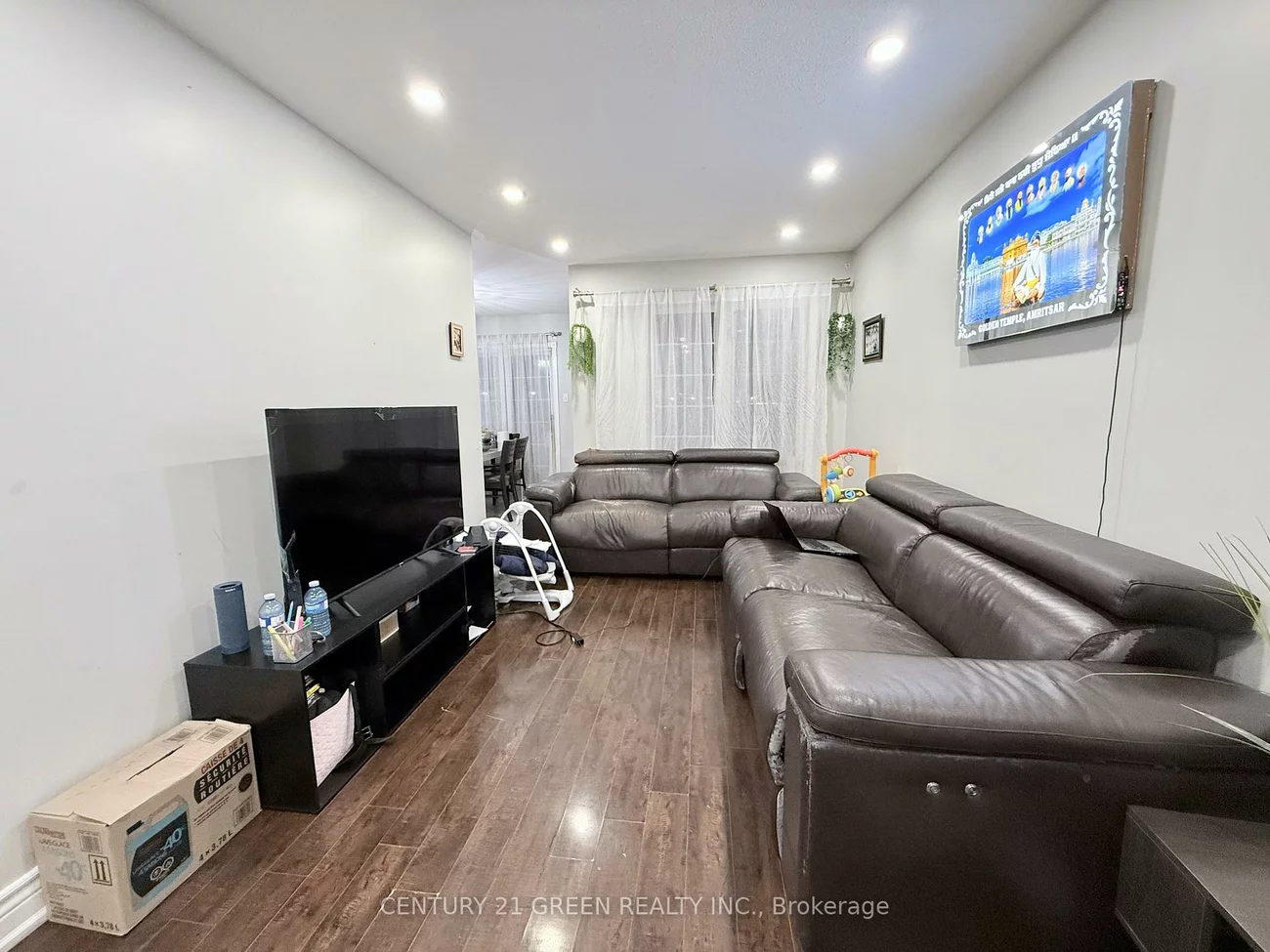 48, Monaco, Fletcher's Meadow, Brampton