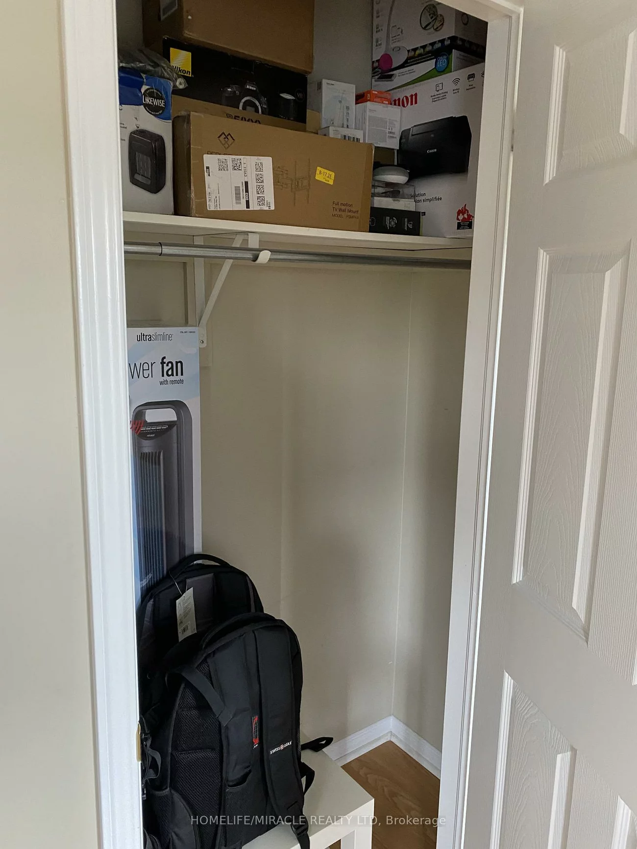 4, Sled Dog, Sandringham-Wellington, Brampton