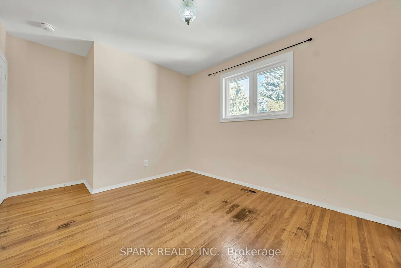 16, Horwood, Northwood Park, Brampton