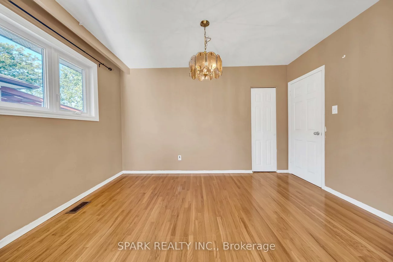 16, Horwood, Northwood Park, Brampton