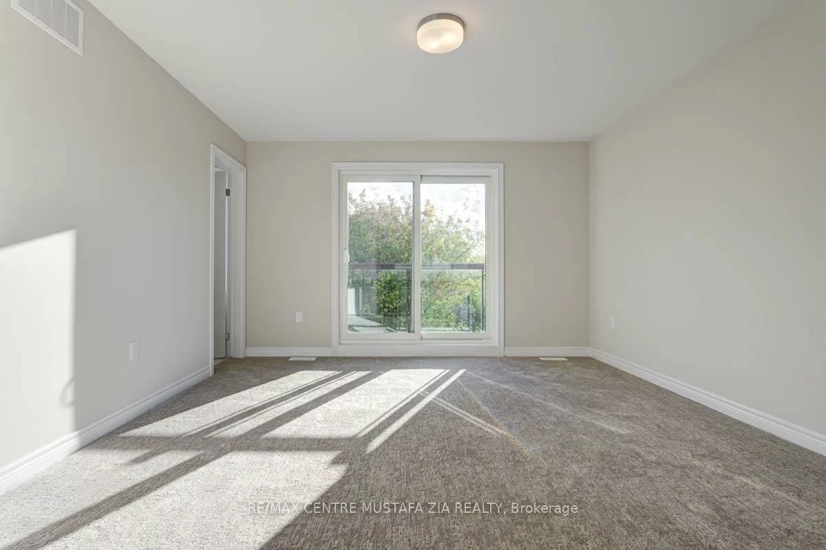 26, Folcroft, Credit Valley, Brampton