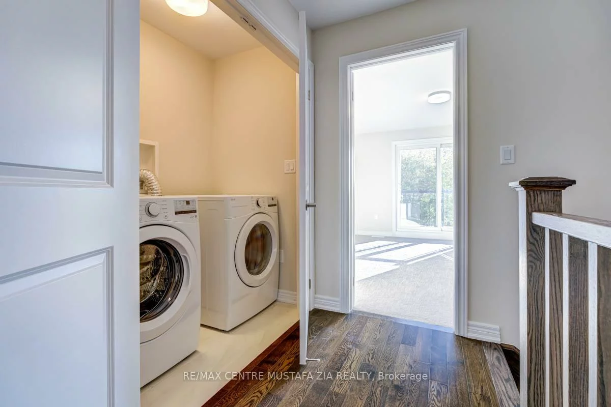 26, Folcroft, Credit Valley, Brampton