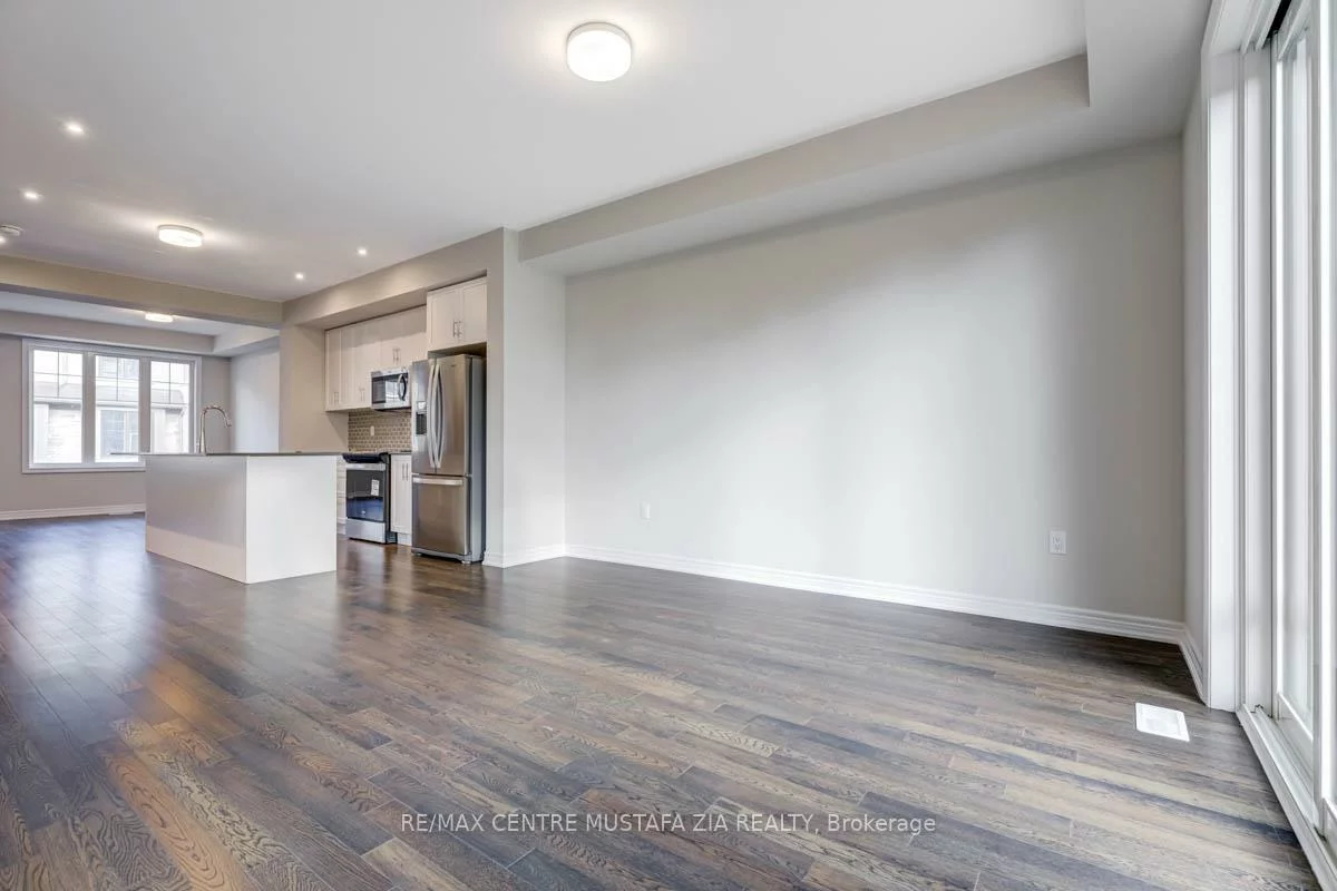 26, Folcroft, Credit Valley, Brampton