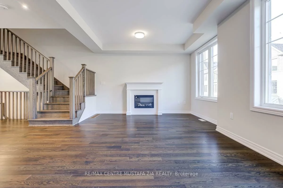 26, Folcroft, Credit Valley, Brampton