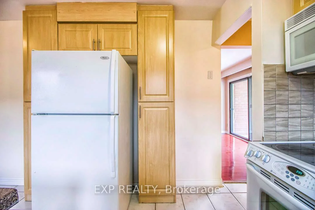 P38 Royal Salisbury , n/a, Madoc, Brampton