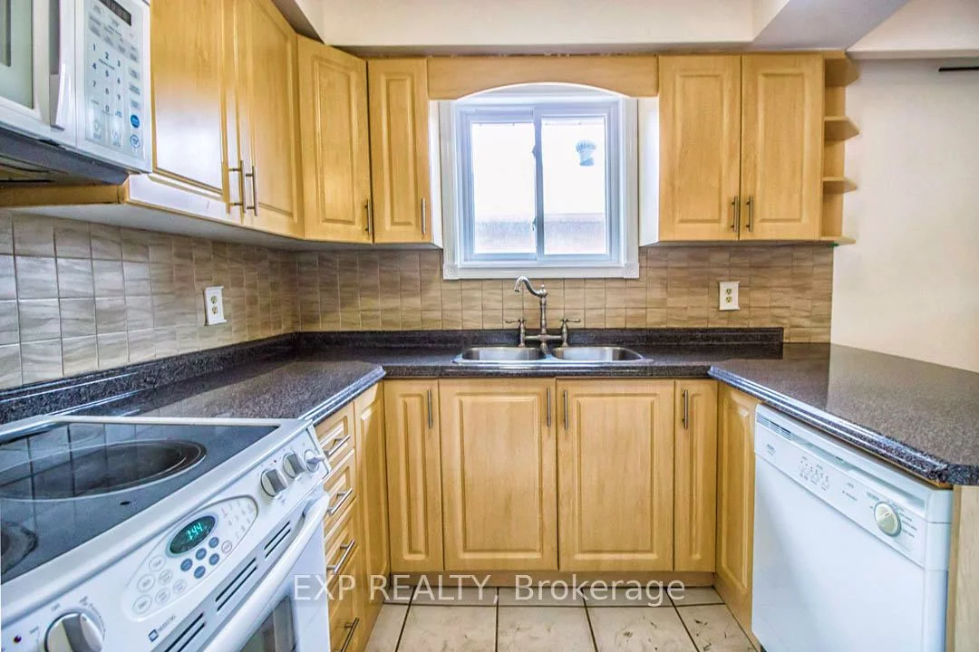 P38 Royal Salisbury , n/a, Madoc, Brampton