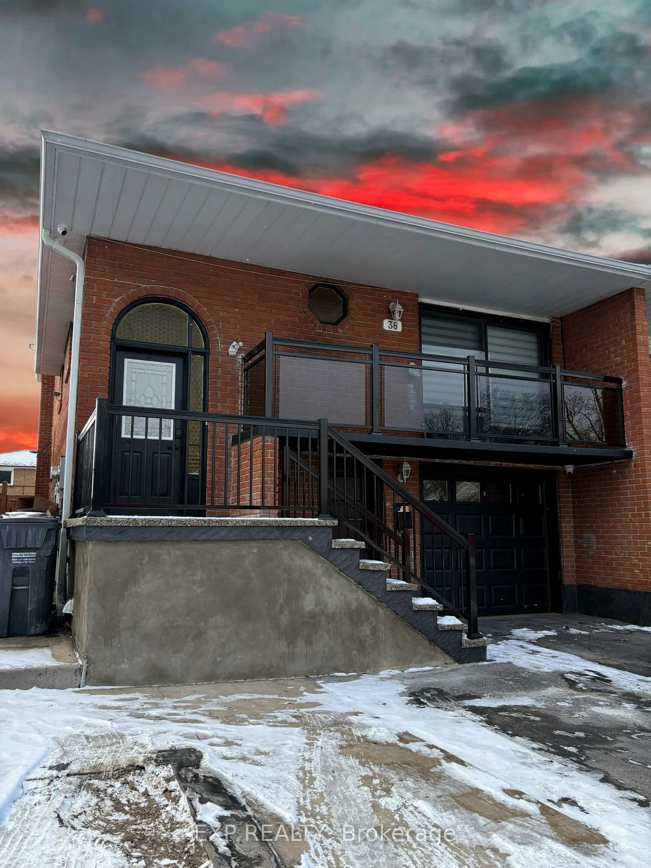 P38 Royal Salisbury , n/a, Madoc, Brampton