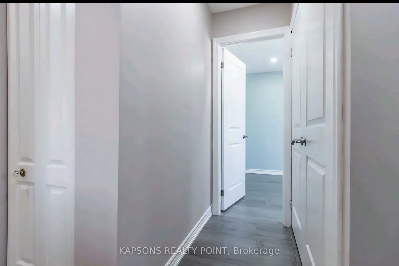 34, Finsbury, Southgate, Brampton