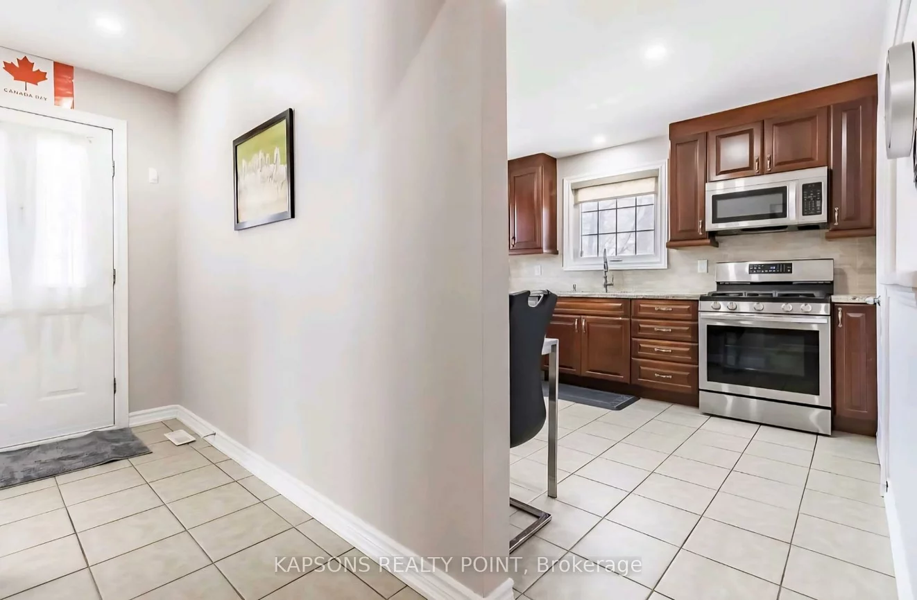 34, Finsbury, Southgate, Brampton