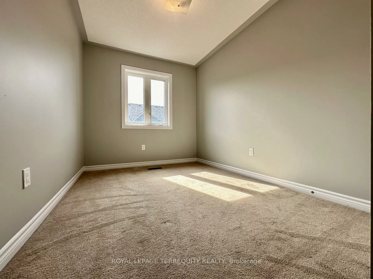 45, Kayak, Heart Lake East, Brampton