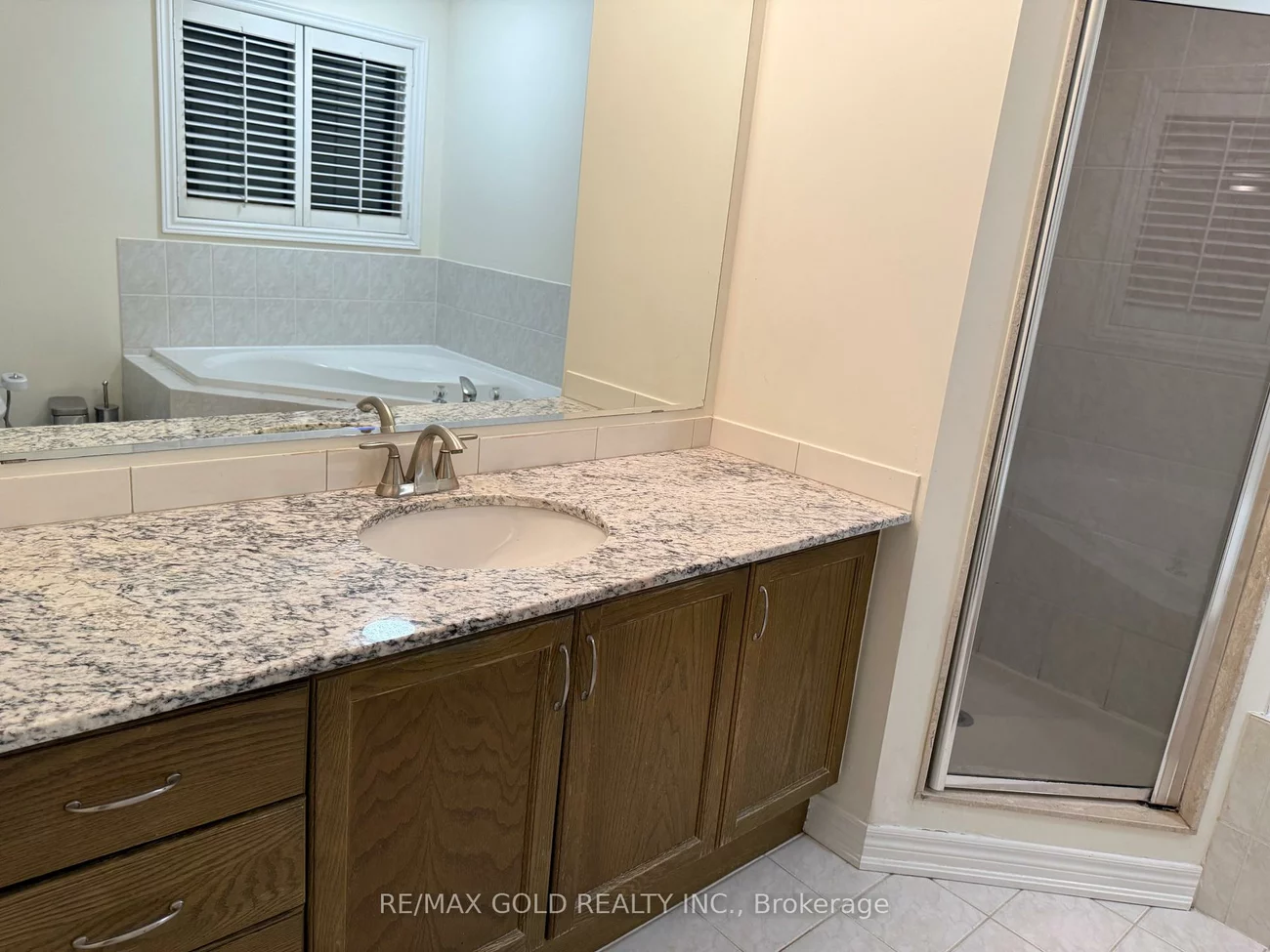 4, Plateau, Sandringham-Wellington, Brampton