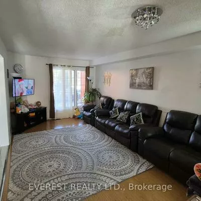 124, Desert Sand, Sandringham-Wellington, Brampton