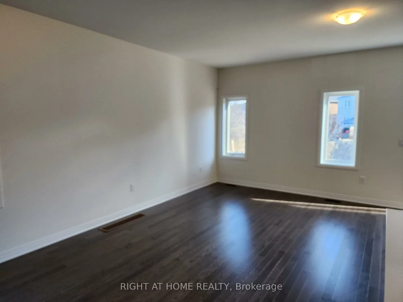 8, Brixham, Brampton North, Brampton